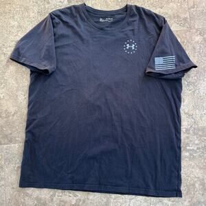 Under Armour crewneck, short sleeve, 
black T-shirt, men’s size 3XL